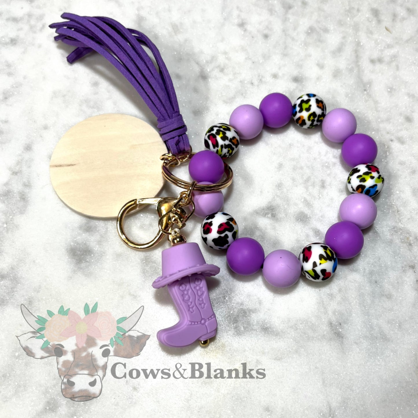 Western Cowboy Charm Silicone Beaded Stretch Wristlet Bracelet Keychain with Wooden Disc and Tassel